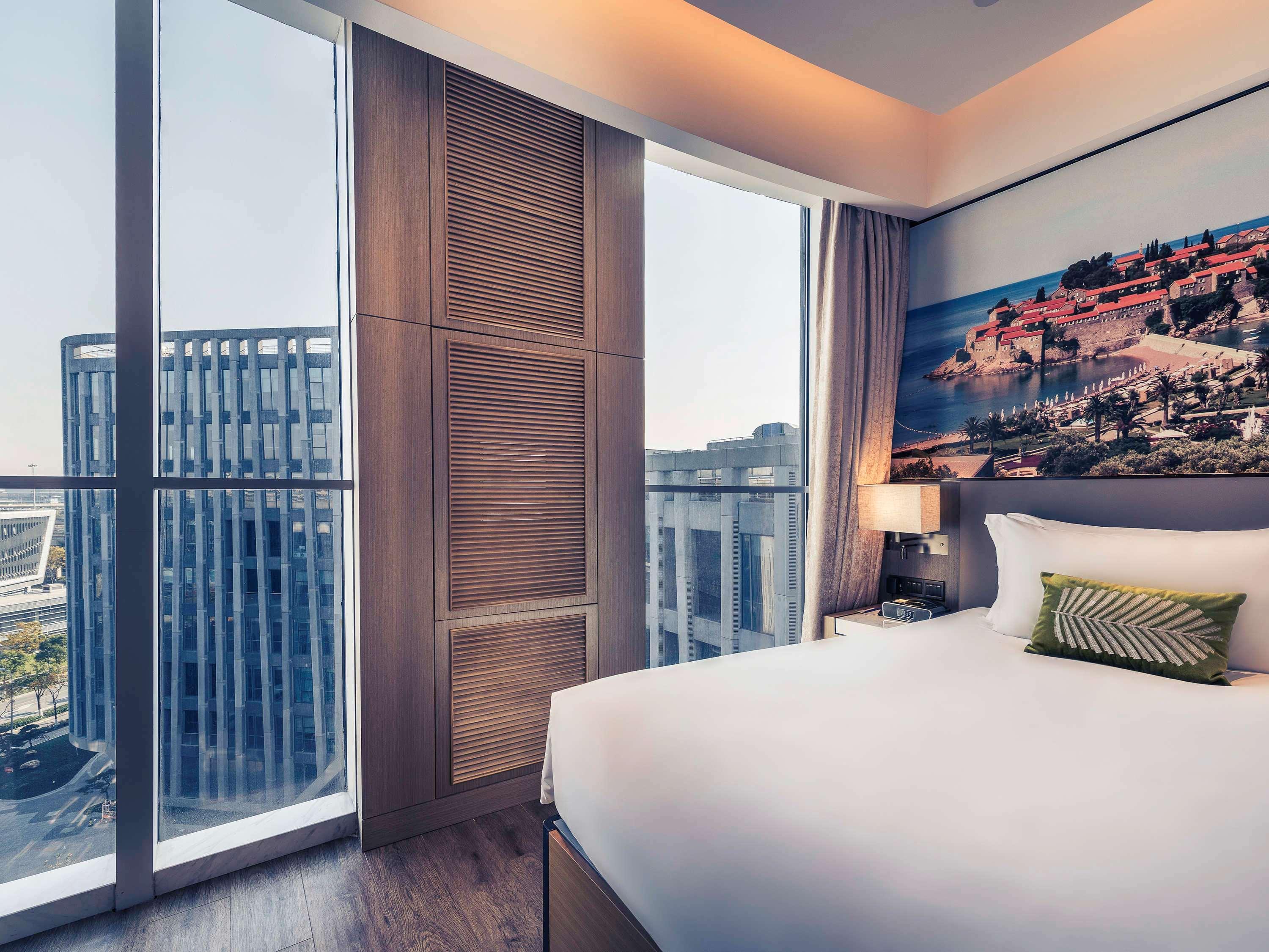 Mercure Shanghai Hongqiao Railway Station Exterior photo