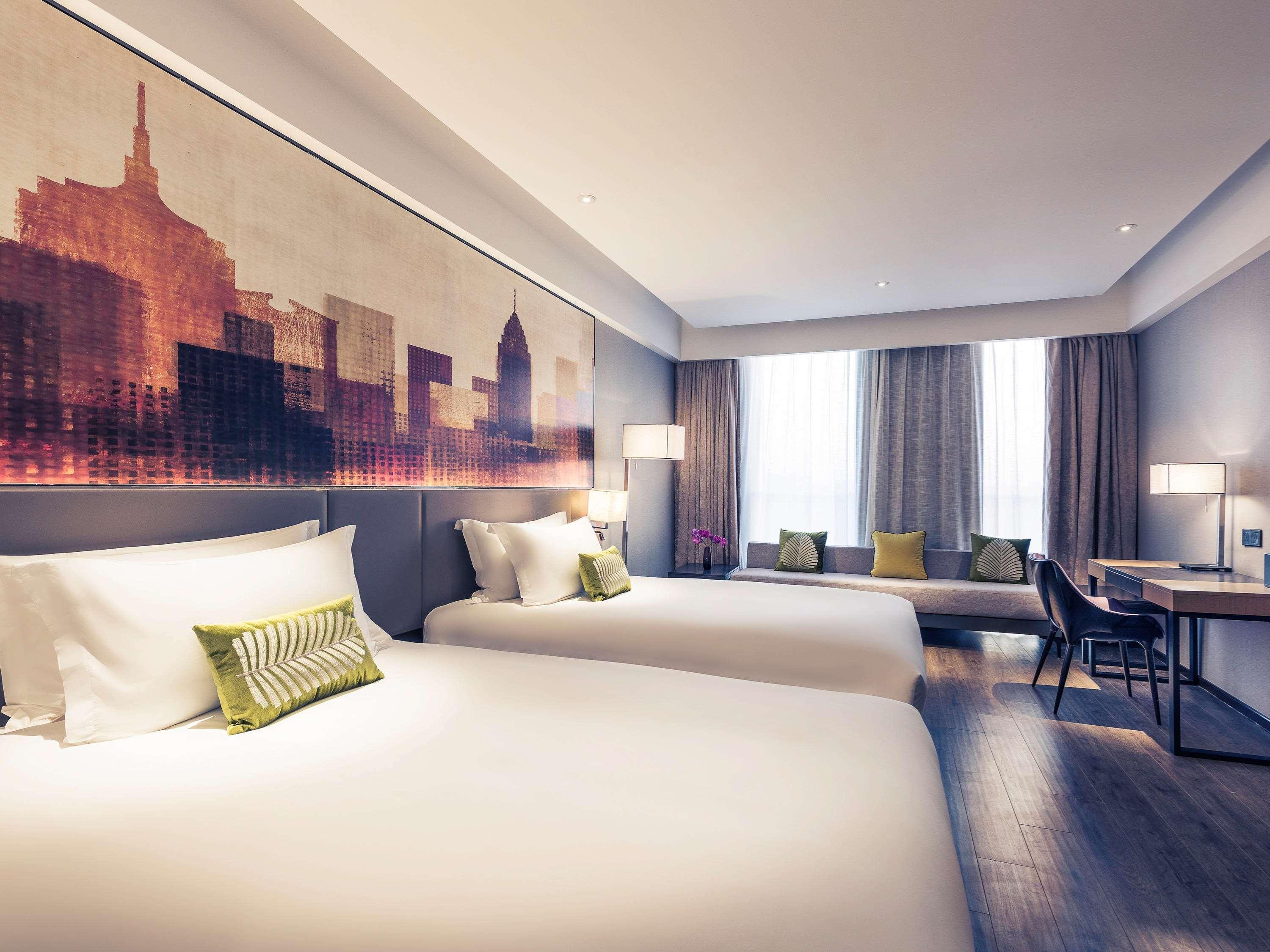 Mercure Shanghai Hongqiao Railway Station Exterior photo