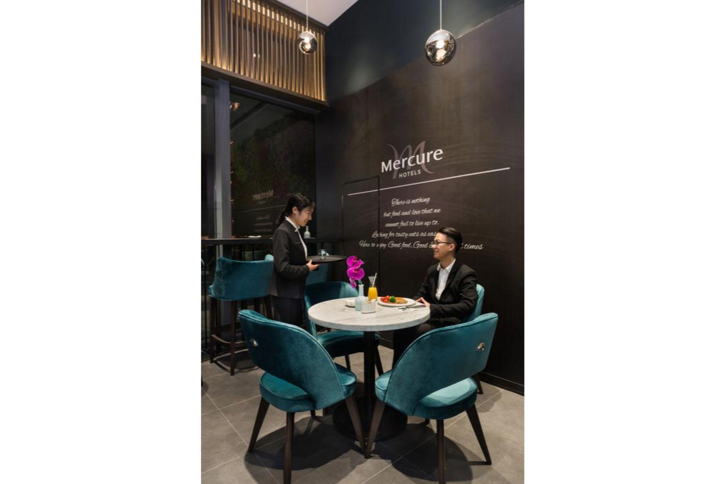 Mercure Shanghai Hongqiao Railway Station Exterior photo
