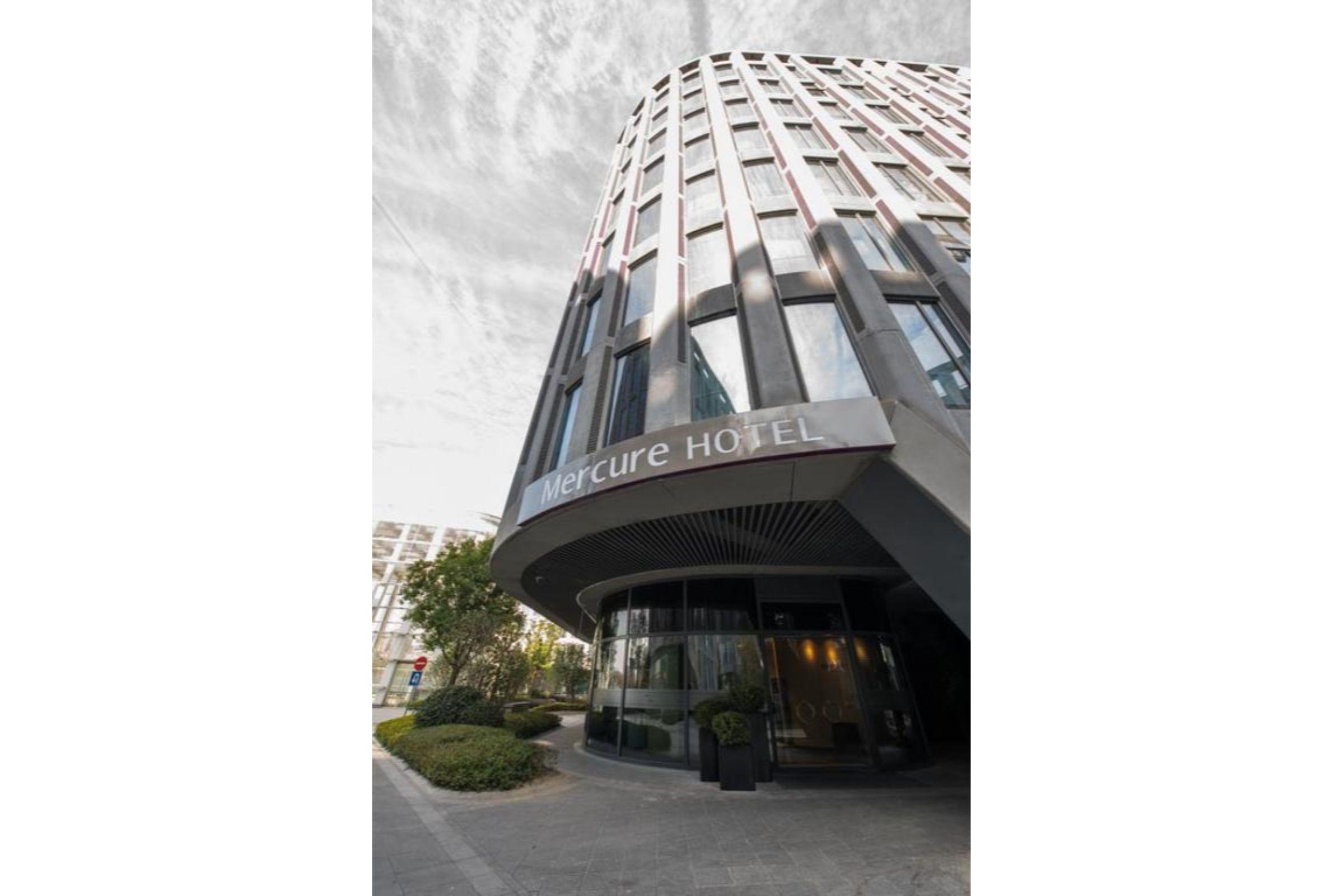 Mercure Shanghai Hongqiao Railway Station Exterior photo