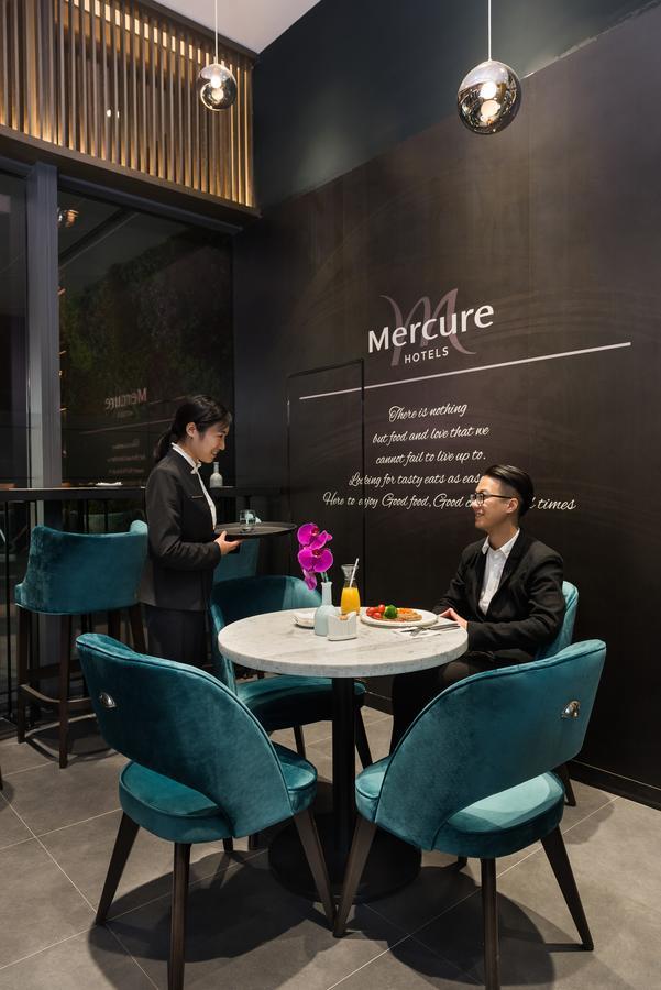Mercure Shanghai Hongqiao Railway Station Exterior photo
